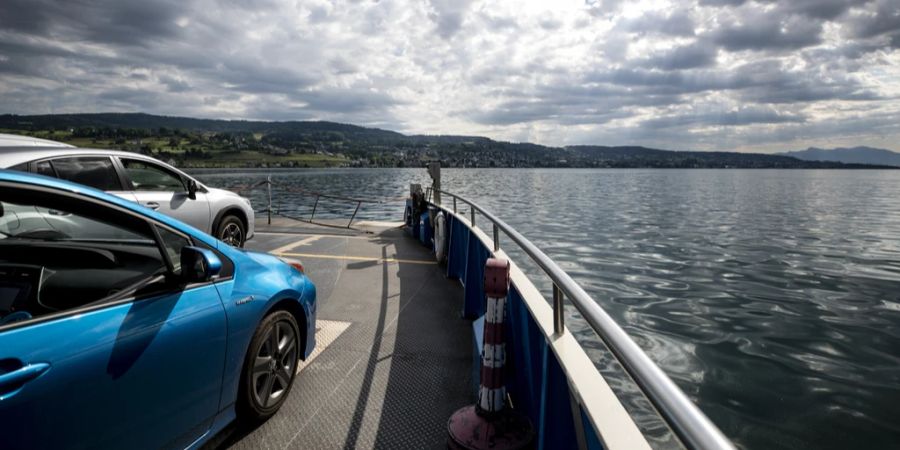 Zürichsee-Fähre