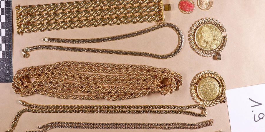 Schmuck sichergestellt