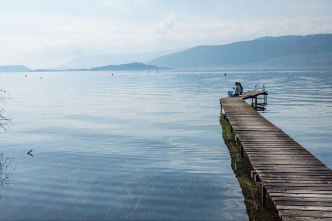 Am Bielersee gibt es viele tolle Badeplätze. Bielersee Badeplätze Wanderung