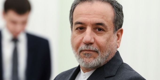 Prüft, ob Verhandlungen gut für sein Land sind: Irans Aussenminister Abbas Araghtschi. Iran Aussenminister
