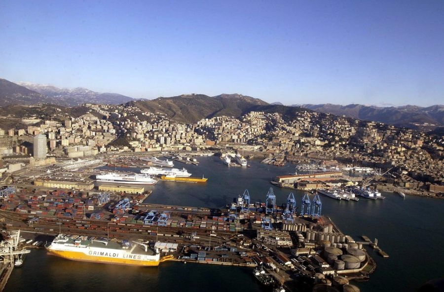 Im Hafen der italienischen Stadt Genua ist nun Endstation. (Symbolbild)