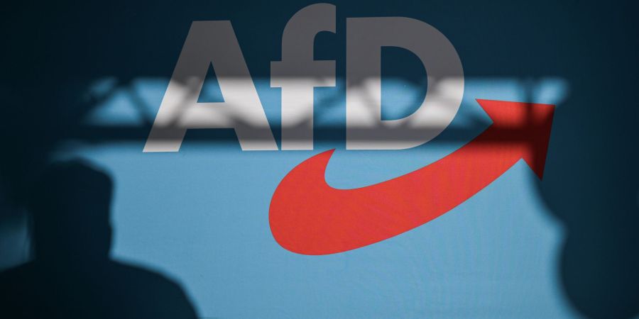 Die Debatte über Folgen aus der Verfassungsschutz-Einstufung nimmt Fahrt auf. (Archivbild)