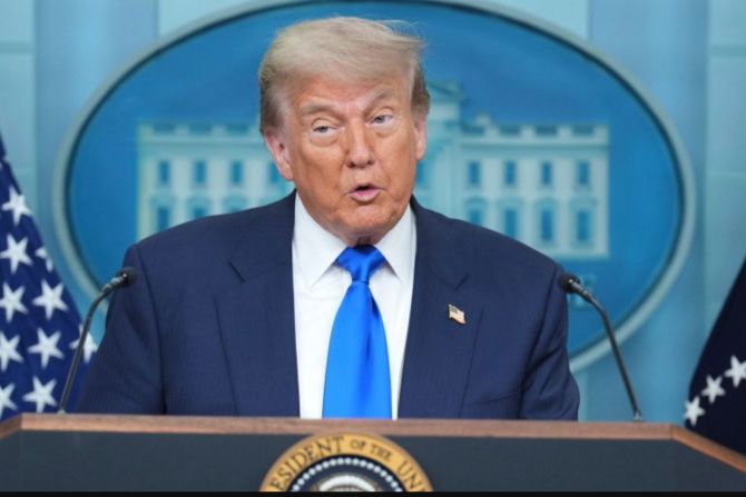 Trumps Zölle könnten das deutsche Gesundheitssystem bedrohen.