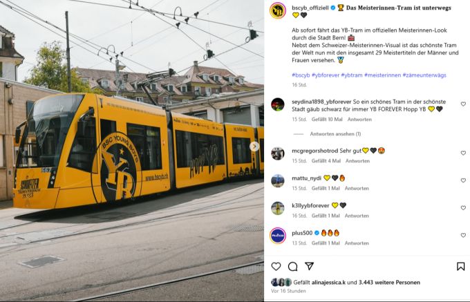 Das «Meisterinnen-Tram» kurvt ab sofort durch Bern. YB