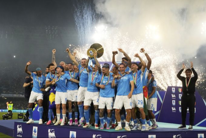 Napoli hat sich zum Meister gekürt. Napoli