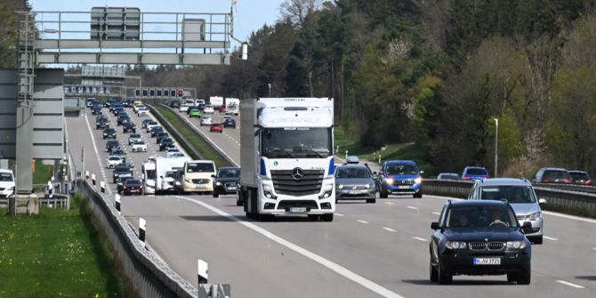 Autobahn A8