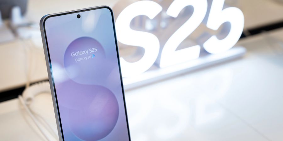 Galaxy S25 Edge (Symbolbild)