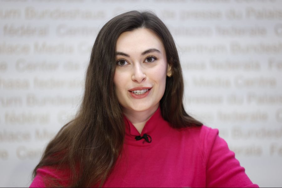 Sanija Ameti ist Co-Präsidentin der Operation Libero. Die Organisation wollte am gleichen Tag aufs Rütli wie die Bundeshausfraktion der SVP.