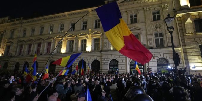 Bukarest - Rumäniens Wahlkommission weist Kandidatur von Georgescu ab