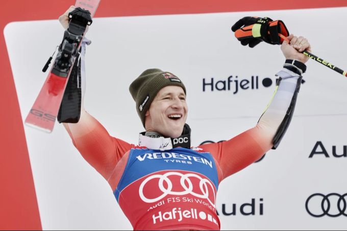 Marco Odermatt sichert sich mit Platz zwei gleich zwei Kristallkugeln. Marco Odermatt
