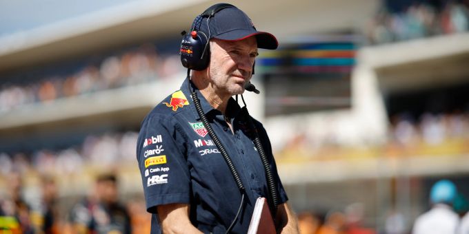 In wenigen Tagen nimmt Adrian Newey seine neue Stelle in der Formel 1 in Angriff. Adrian Newey Formel 1