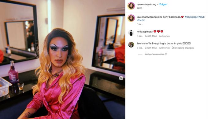 Queen Amy Strong. Queen Amy Strong