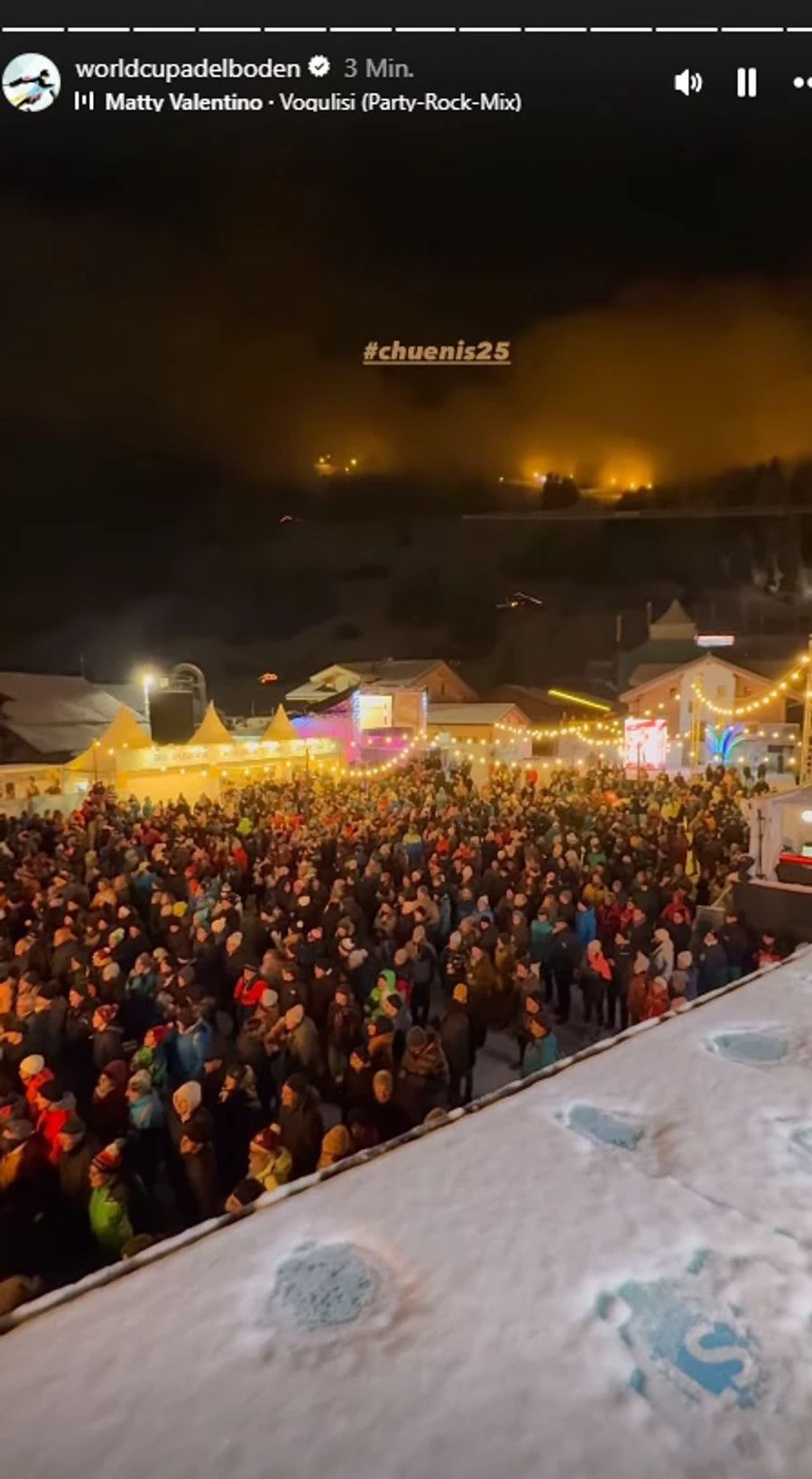 Die Euphorie in Adelboden ist riesig, kaum mehr ein Plätzchen ist frei.