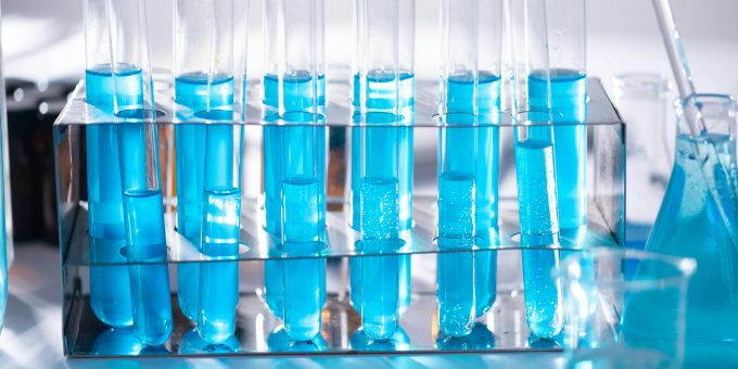 Im Dezember 1984 starben bei einem Gasunglück in Bhopal rund 3500 Menschen, als 27 Tonnen giftiges Gas aus einer Union Carbide-Fabrik austraten. (Symbolbild) Chemieunfall