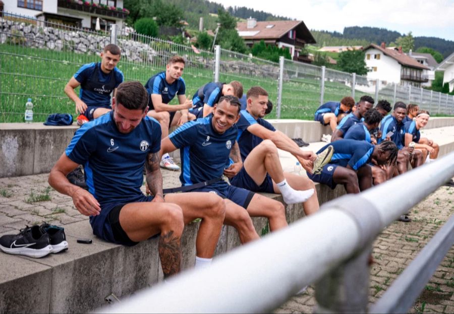 Der FC Zürich trainiert in Oberstaufen.