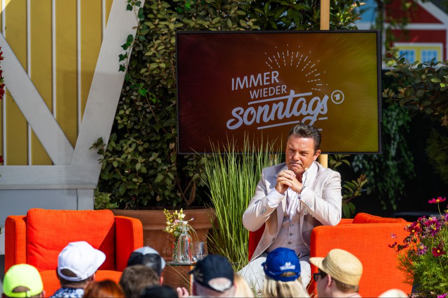 Schock für alle Fans: «Immer wieder sonntags» wird kommenden Herbst nach 31 Jahren aus Spargründen abgesetzt.