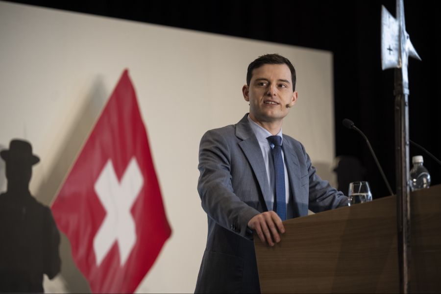 SVP-Nationalrat Benjamin Fischer treibt das Positionspapier der SVP voran.