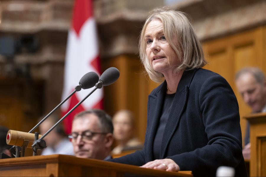 Unterstützt wird Molina von der Baselbieter Mitte-Nationalrätin Elisabeth Schneider-Schneiter.