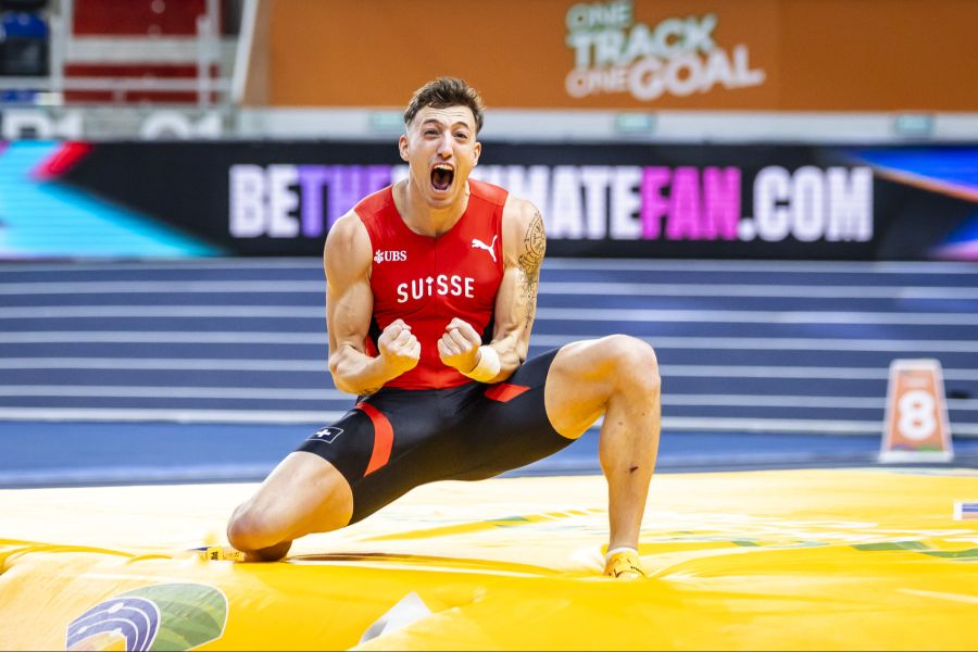 Er sagt, er habe immer darüber gewitzelt.