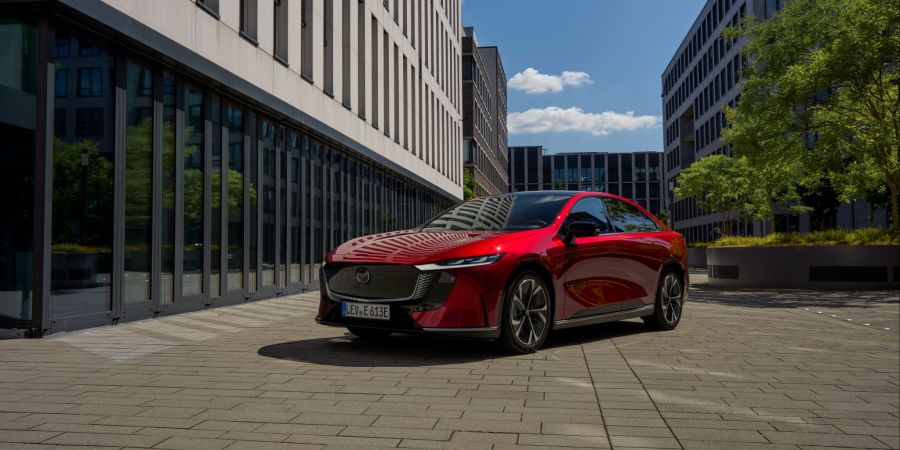 Mazda 6e