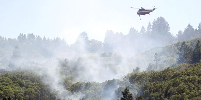 Mit über 1600 Helfern hat die Feuerwehr in Kalifornien gegen einen Waldbrand in dem US-Westküstenstaat angekämpft. California Wildfires