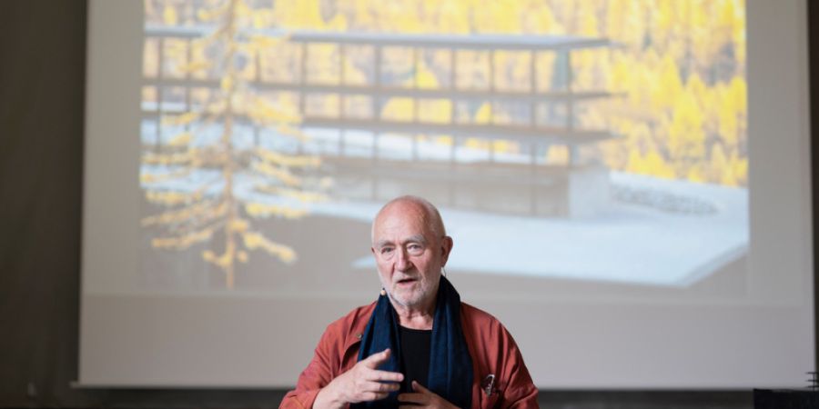 Der Schweizer Architekten Peter Zumthor plant den Neubau der Tessanda. Es ist wahrscheinlich, dass die Einweihung, die ursprünglich für 2028 geplant war, verschoben wird.