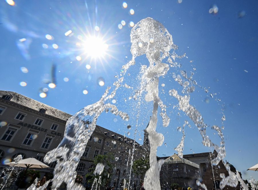 Die Hitzewelle dauert laut MeteoSchweiz-Meteorologin Regula Keller bis mindestens kommenden Dienstag.