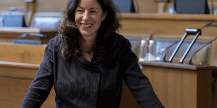 Die Basler Finanzdirektorin Tanja Soland sprach sich gegen einen FDP-Kürzungsantrag von 19 Millionen Franken aus. Das Parlament folgte ihr. (Archivbild)