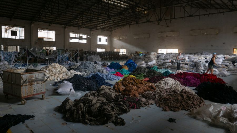 In Panipat werden Millionen Tonnen Altkleider recycelt. (Symbolbild)