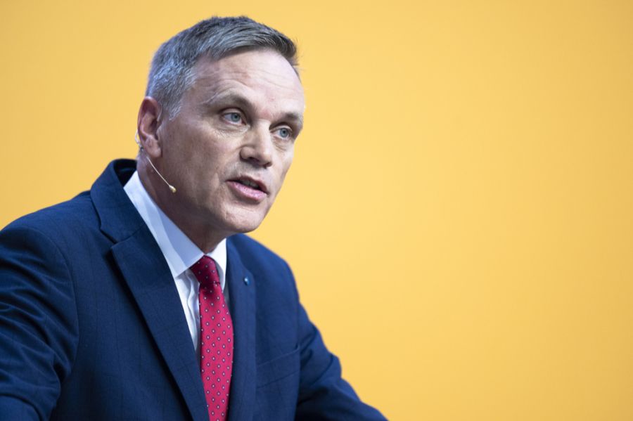 Politiker wie der SVP-Regierungsrat Jean-Pierre Gallati erhöhen den Druck auf den Bund und fordern härtere Massnahmen.