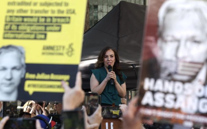 Julian Assange