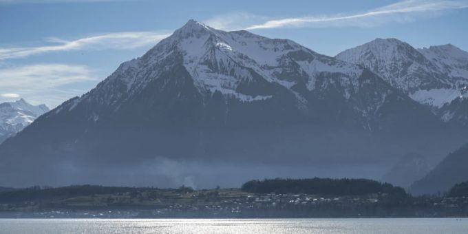 Der Niesen im Berner Oberland. Niesen Bern
