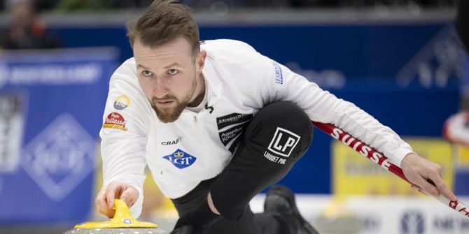 Yannick Schwaller Curling