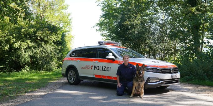 Deutscher Schäferhund Forrest nach seinem Einsatz. Deutscher Schäferhun