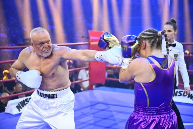 RTL «Der Clark Final Fight» - Entertainer Raab gegen Halmich