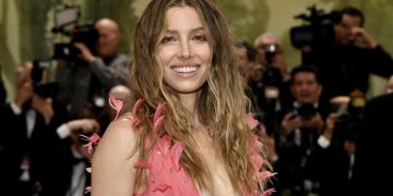 jessica biel frisur