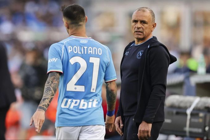 SSC Napoli: Francesco Calzona (r.) ist bereits der dritte Trainer in dieser Saison. SSC Napoli