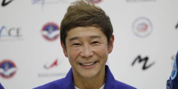 yusaku maezawa