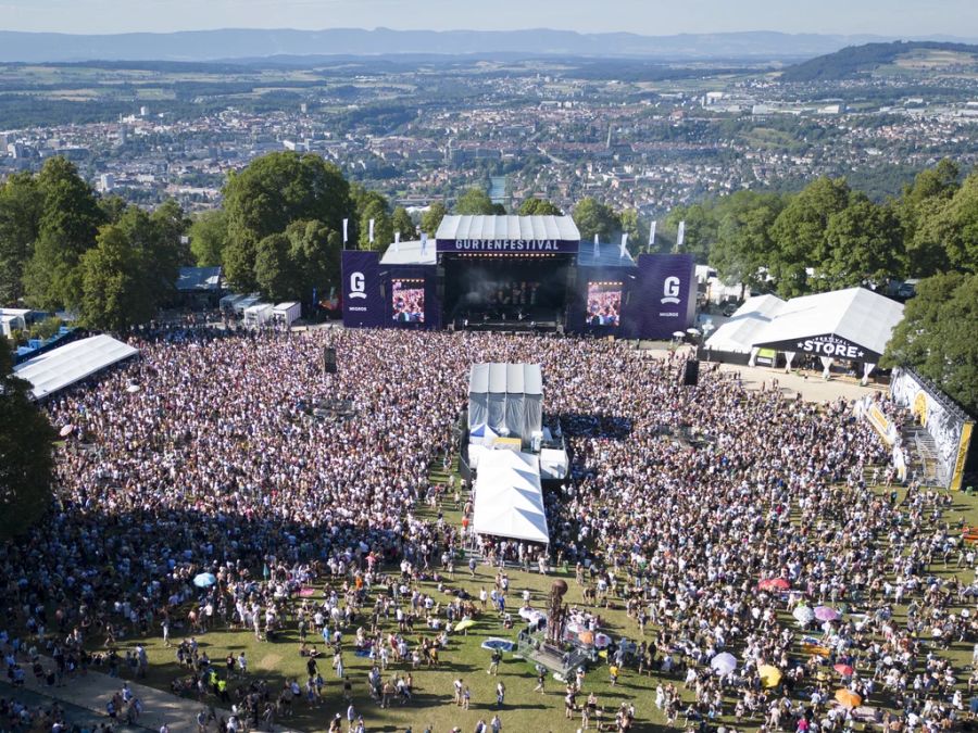 Im Flachland ist es aber teils wolkenlos – die perfekten Bedingungen für das Gurtenfestival! (Archivbild)