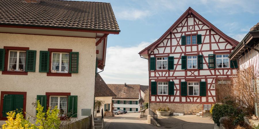 Das Dorfzentrum der Gemeinde Laufen-Uhwiesen.