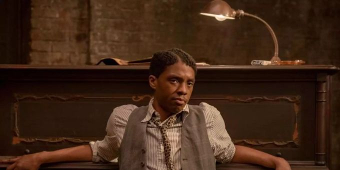 Der letzte Film mit Chadwick Boseman ist ab jetzt bei Netflix zu sehen. Foto: David Lee/Netflix/dpa/Archiv Der letzte Film mit Chadwick Boseman ist ab jetzt bei Netflix zu sehen. Foto: David Lee/Netflix/dpa/Archiv