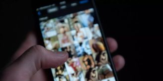 Wegen Nacktfotos - Winterthurer nennt 16-Jährige «ekliges Flittchen»