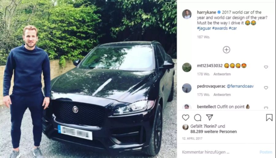 Harry Kane vor seinem Jaguar F-Pace.