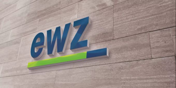 Trotz Appell des Bundes wird in der Schweiz wenig Strom gespart. Das zeigen unter anderem Daten des EWZ. EWZ Logo
