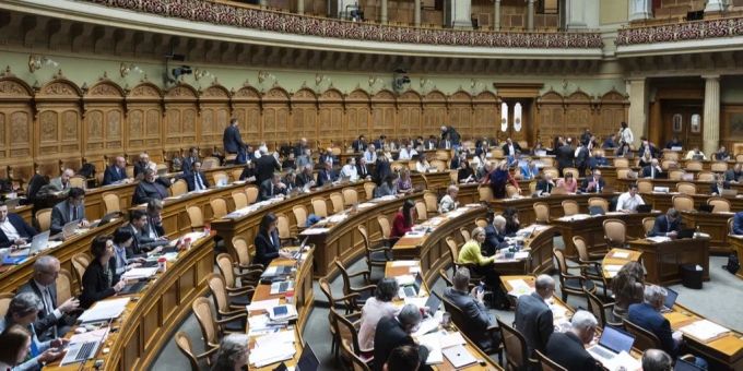 Kommentar - 3 Tage ausserordentliche Session: Es geht auch kürzer