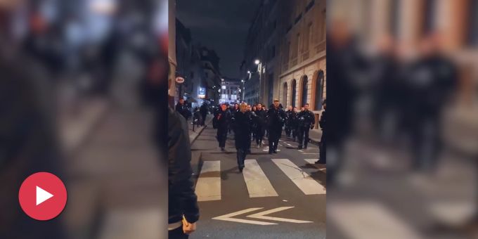 Frankreich-Proteste - Polizei solidarisiert sich mit Demonstranten