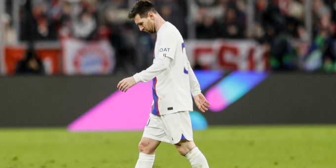 PSG-Star Lionel Messi nach dem Schlusspfiff gegen den FC Bayern. champions league fc bayern psg