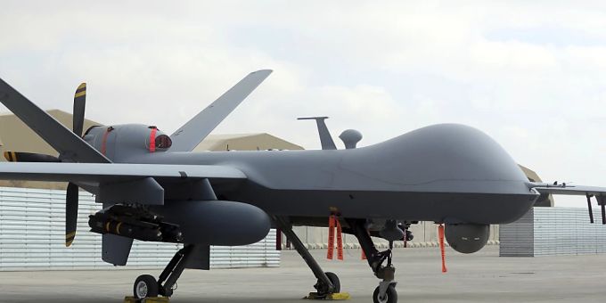 ARCHIV - Eine US-amerikanische MQ-9-Drohne. Symbolbild Foto: Massoud Hossaini/MH/AP/dpa ARCHIV - Eine US-amerikanische MQ-9-Drohne. Symbolbild Foto: Massoud Hossaini/MH/AP/dpa
