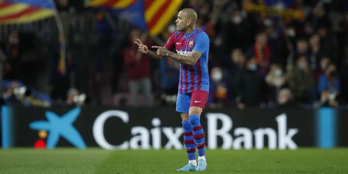 Dani Alves spielte noch bis im Sommer 2022 beim FC Barcelona. Jetzt sitzt er im Knast. Dani Alves