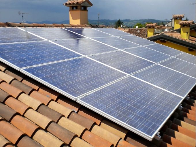 Solarmodule sollten stets durch Techniker gewartet werden. Solarenergie
